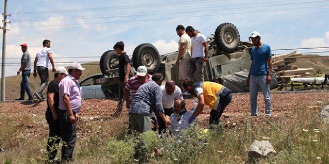 Çankırı'da cip devrildi: 3 yaralı