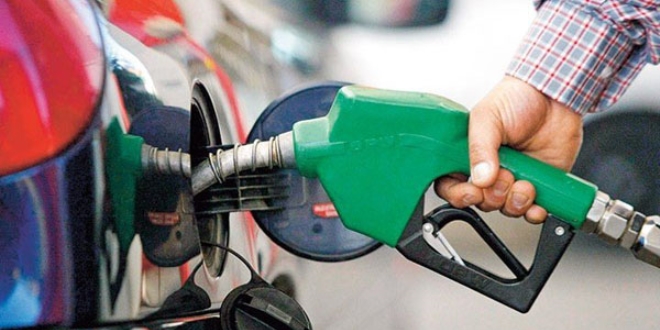Benzin ve motorinde indirim yapıldı