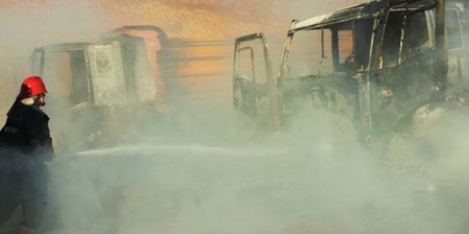 Muş'ta PKK şantiye yaktı, askerler kaçırılan işçileri kurtardı