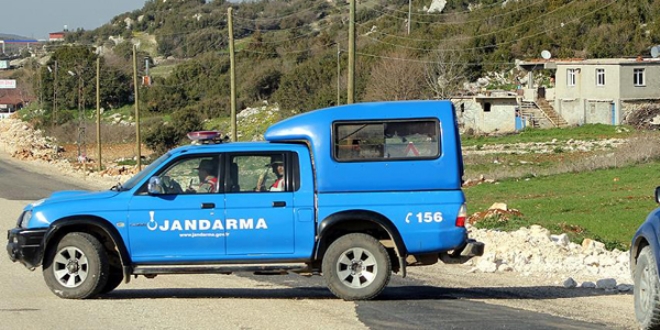 Hatay'da 14 PKK/PYD'li terörist yakalandı