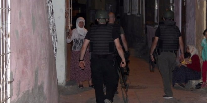 Bomba hazırlayan teröristin parmakları koptu