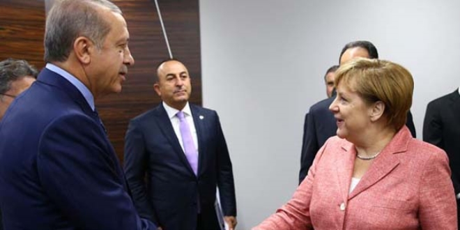 Merkel, Erdoğan'dan 'İncirlik' izni alamadı
