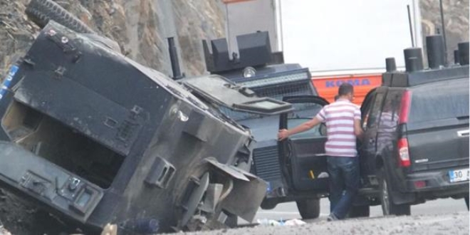 Trafik kazas� sonucu yaralanan polis, hastanede �ehit oldu