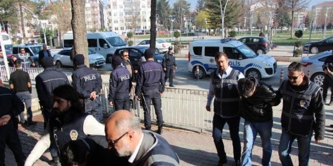 Fidye zanlıları adliyeye sevk edildi