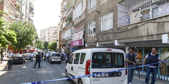 PKK'lı teröristler polise saldırdı: 2 yaralı