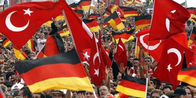Alman vatandaşlığına geçen Türklerin sayısı azaldı