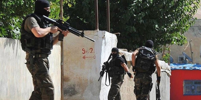 Oğuzeli'nde 3 IŞİD'li yakalandı