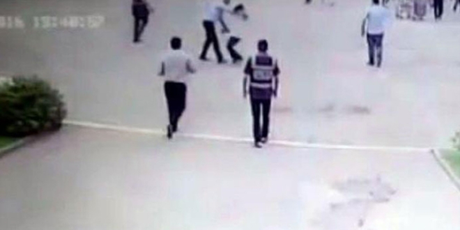 İşten çıkarılan temizlik işçisi kendini yakmaya kalktı
