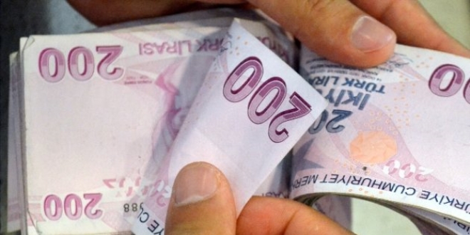 Hazine 7 milyar 723 milyon lira açık verdi
