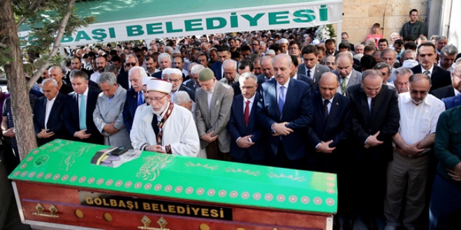 Erbakan'ın danışmanlarından Çelikdoğan defnedildi