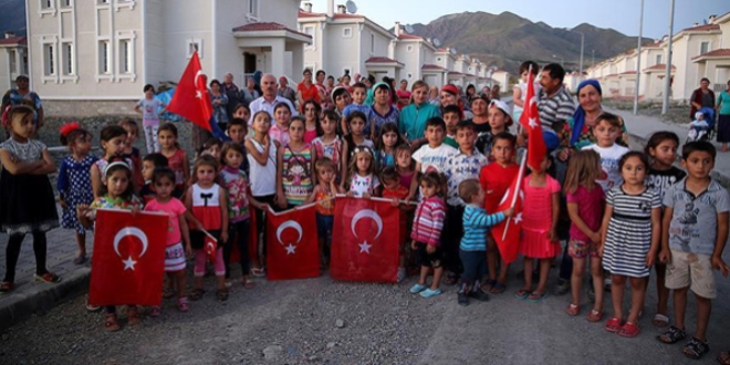 Ahıska Türklerinde 'vatandaşlık müjdesi' sevinci
