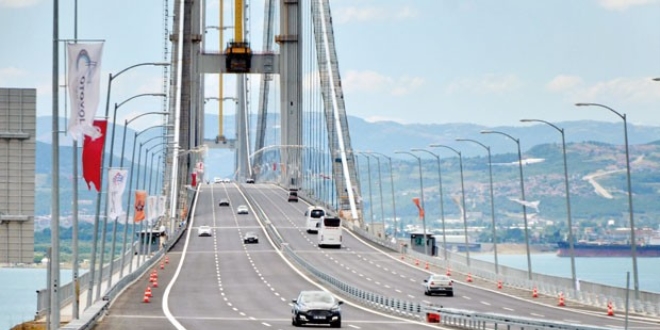 Osmangazi Köprüsü'nde geç, geçme 40 dolar
