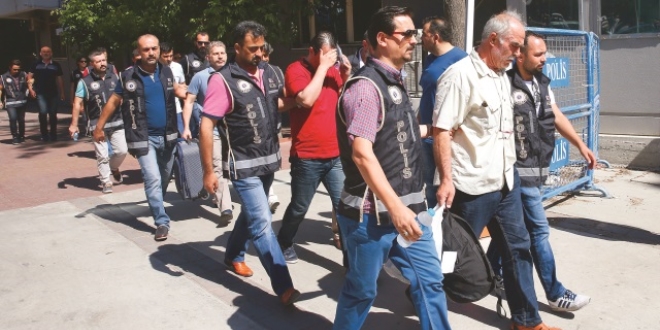 'Paralel yapıda' sıra generallerde