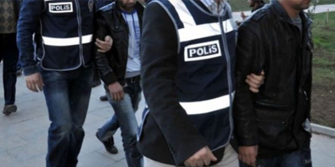 Adana merkezli 9 ilde ter�r operasyonu