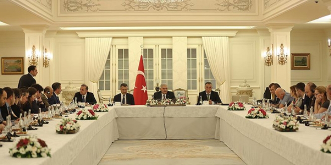 Ba�bakan Y�ld�r�m yabanc� gazetecileri kabul etti