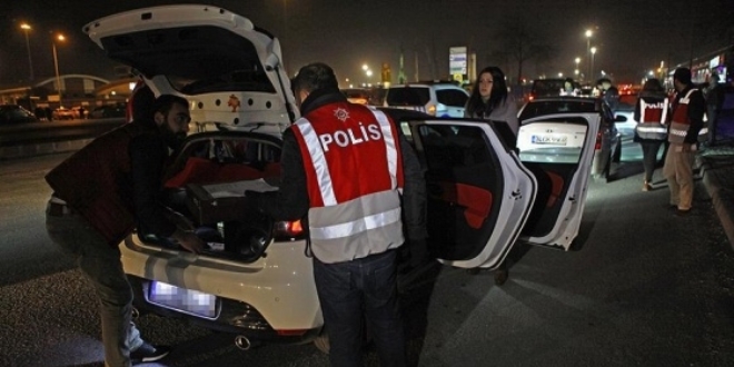 �stanbul'da asayi� uygulamas�