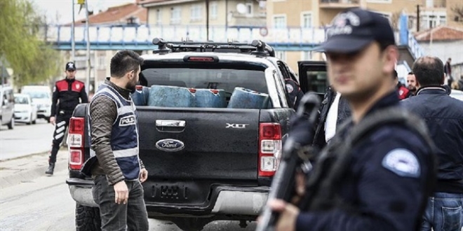 Emniyet Müdürlüğü tüm personeli göreve çağırdı