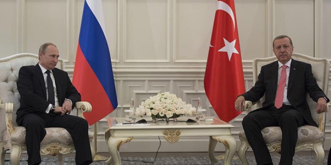 Erdoğan ile Putin telefonda görüştü