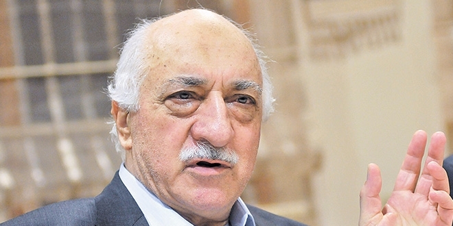 Firari FETÖ'cüler kışlada saklanıyor