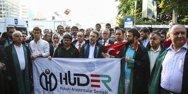 Darbe mağdurlarına bedelsiz hukuk hizmeti verilecek