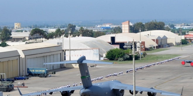 İncirlik'teki aramada 17 bin TL ele geçirildi