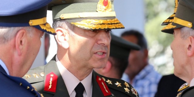 Mendi'nin de başına silah dayamışlar