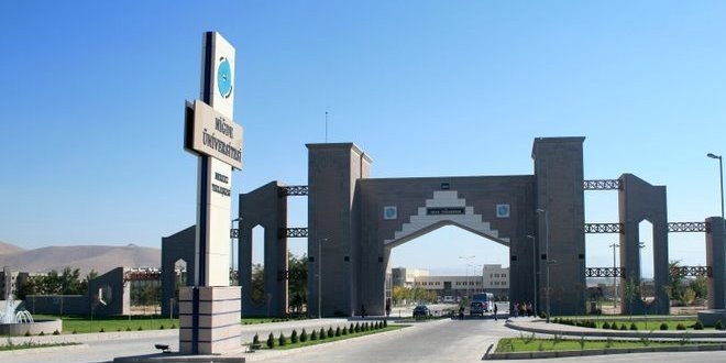 Niğde Üniversitesi'nde 8 dekan istifa etti