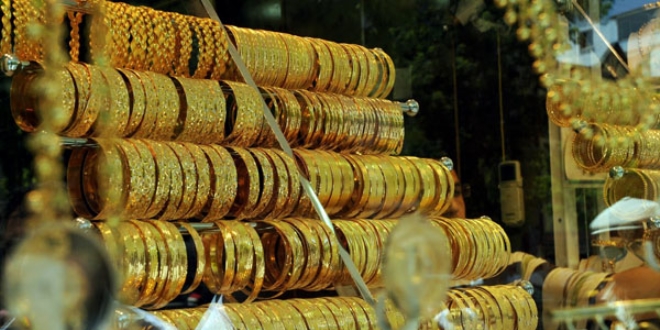 Altının kilogramı 128 bin 770 liraya yükseldi