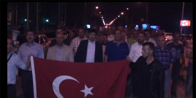 3. Ordu komutanı demokrasi nöbetine katıldı