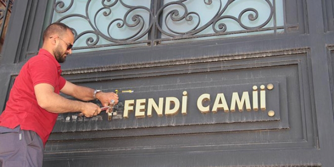 Ter�rist eleba��n�n babas�n�n ismini camilerinde istemediler