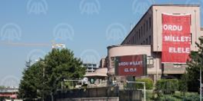 Genelkurmay'dan 'afişli' mesaj