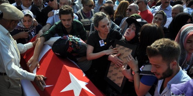 FETÖ'nün darbe girişiminde şehit sayısı 246'ya yükseldi