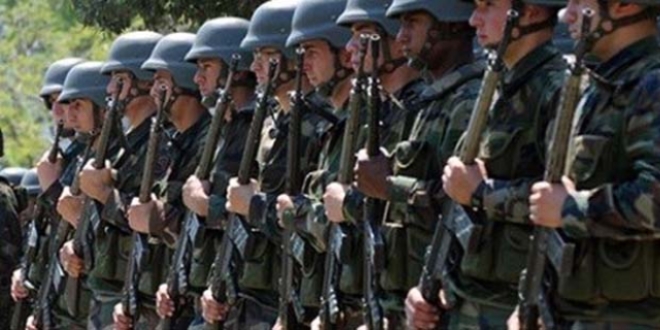 'Türk Ordusu bizimdir'