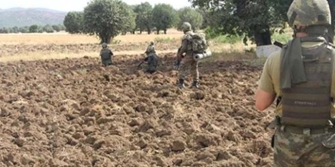 Diyarbakır'da 2 ton patlayıcı ele geçirildi