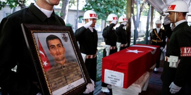 Şehit er Kaya son yolculuğuna uğurlandı