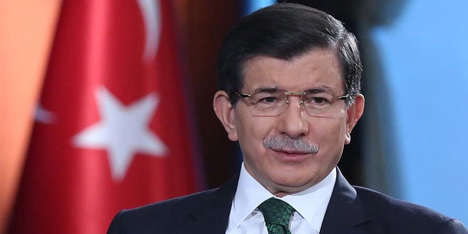 Davutoğlu: Böyle günlerde kim yiğit, kim dürüst ortaya çıkar