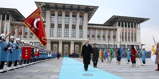 Cumhurbaşkanlığı Muhafız Alayı'ndaki askerlere gözaltı