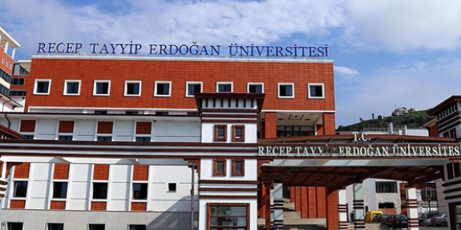 RTEÜ'de 25 akademik personel açığa alındı
