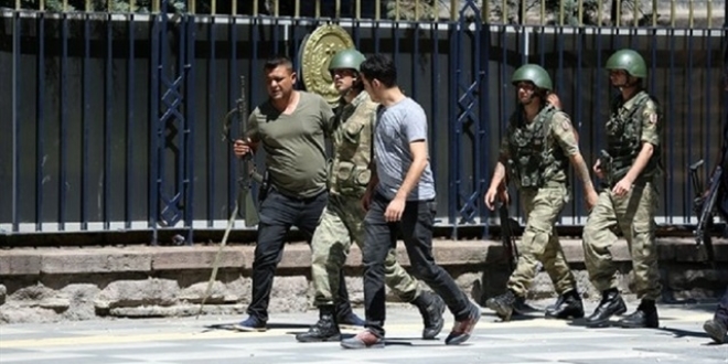 15 Temmuz gecesi darbeci birlikleri yöneten 4 general