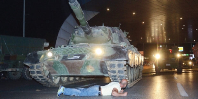 Millet FETÖ'yü bitirdi