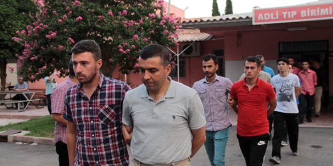 Elazığ'da 60 emniyet personeli daha gözaltına alındı