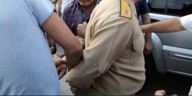 Isparta'da 2 yarbay ve 2 �ste�men g�zalt�na al�nd�