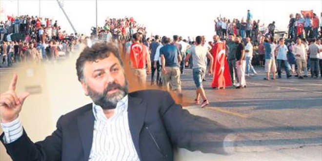 500 işçisiyle demokrasi nöbetinde