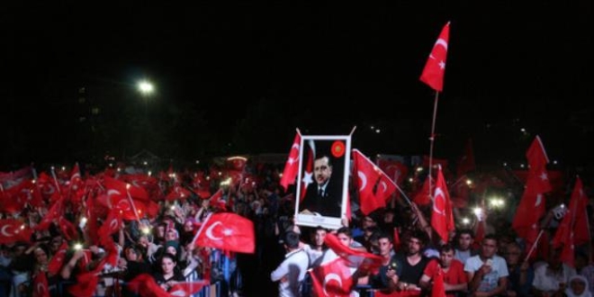 'Darbe girişimi 40 yıldır planlanıyor'