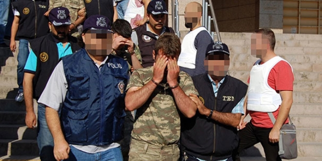 Darbeciler 'parolayla' kendilerini açık etti