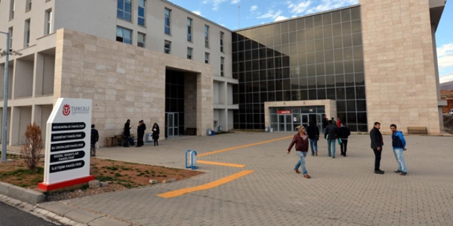 Tunceli Üniversitesi'nde 10 akademsyen açığa alındı