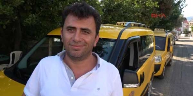 Darbeci askerler taksicinin dikkati sayesinde yakalandı
