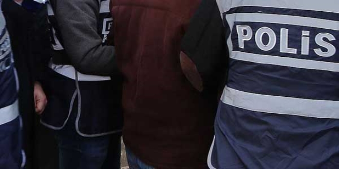 Erzurum'da kamu görevlisi 5 şüpheli gözaltına alındı