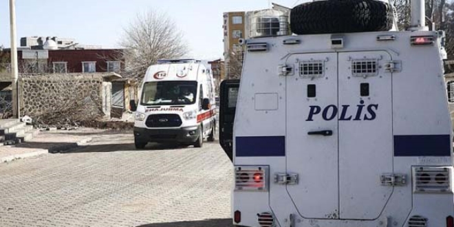 Şehit polis Demir'in, acı haberi yakınlarını yasa boğdu