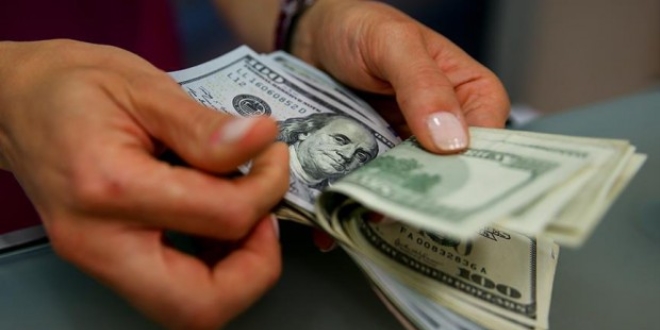 Dolar/TL 3,02'nin altını gördü